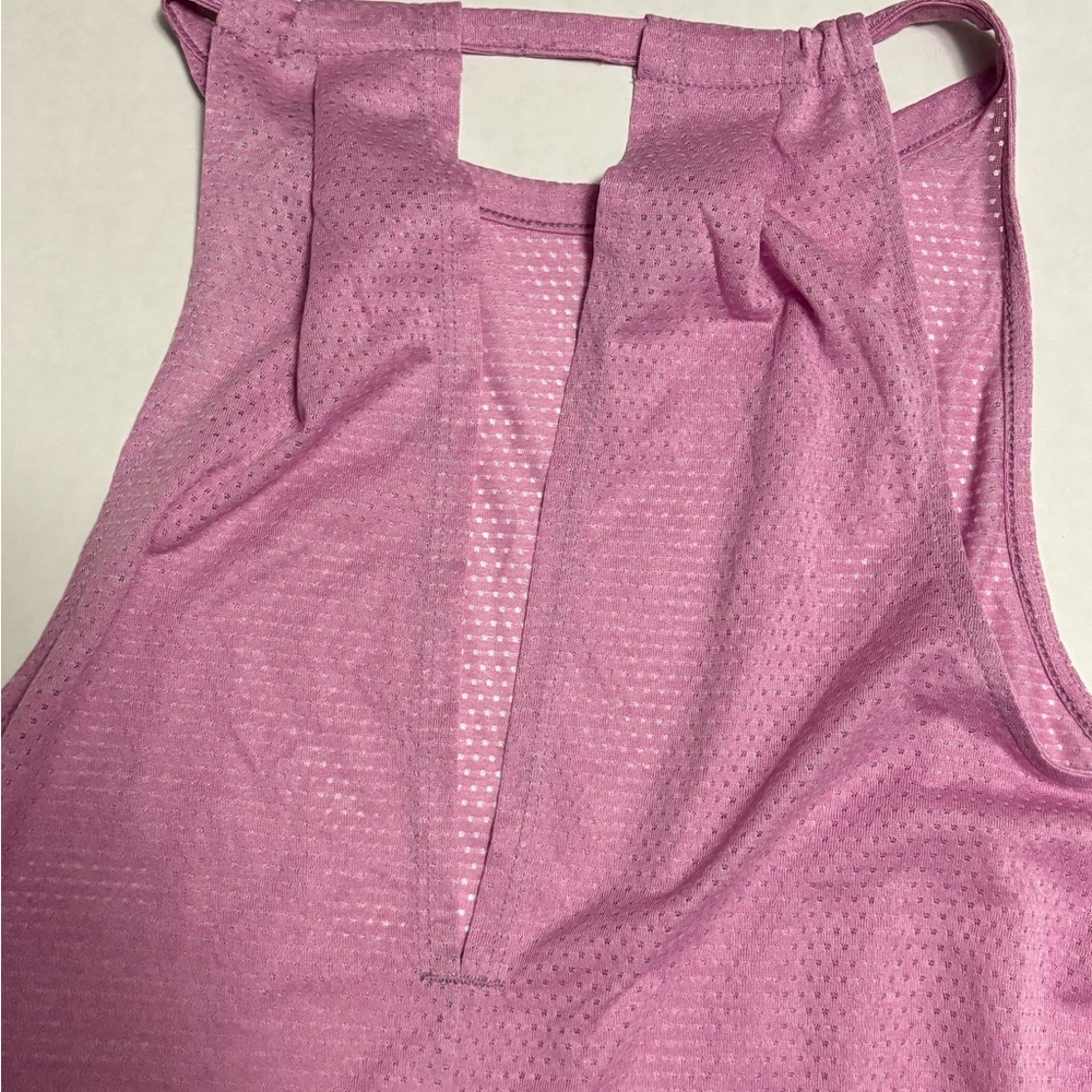 New! Nike Breathe Women Active Top Lilac Color Size XS - Picture 5 of 8